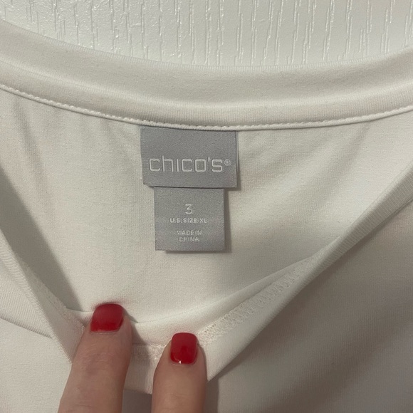 Chico’s Tee - Picture 4 of 4